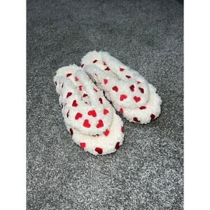 SKIMS Women's Valentine's Day Slippers  size 9